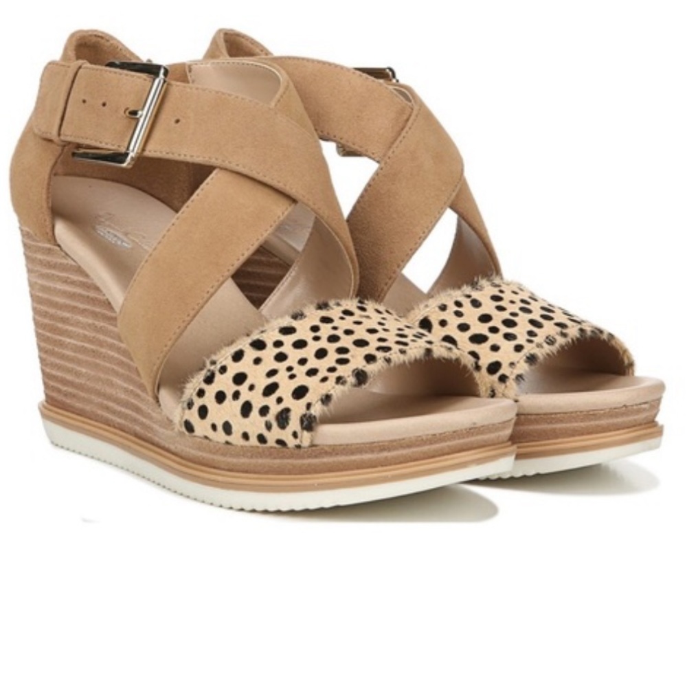 NWB Dr Scholls sweet escape wedge size 6